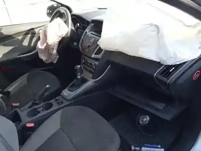 Veicolo di demolizione ford focus lim. (cb8) trend dell'anno 2013 alimentato t1da