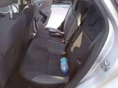 Veicolo di demolizione ford focus lim. (cb8) trend dell'anno 2013 alimentato t1da