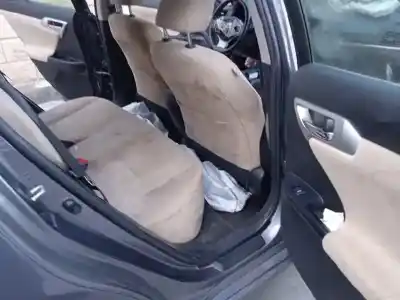 Sloopvoertuig lexus ct 200h van het jaar 2013 aangedreven 2zr