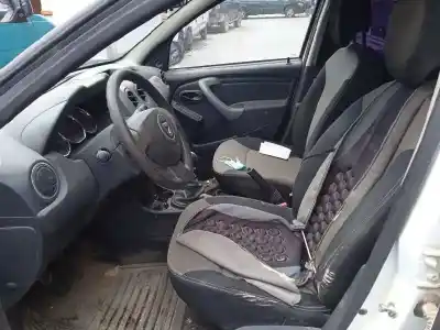 Veículo de Sucata dacia duster 1.5 dci diesel fap cat do ano 2015 alimentado k9k856