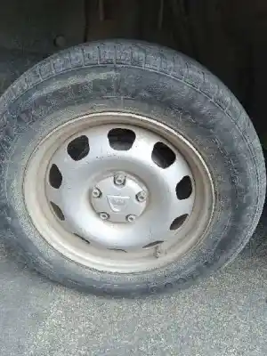 Veículo de Sucata dacia duster 1.5 dci diesel fap cat do ano 2015 alimentado k9k856