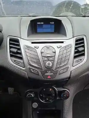 Здавання транспортного засобу ford fiesta (ccn) trend року 2016 потужний sfjd
