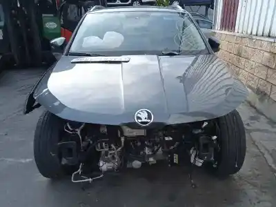 Veículo de Sucata skoda karoq (nu) 1.5 16v tsi act do ano 2020 alimentado dpca