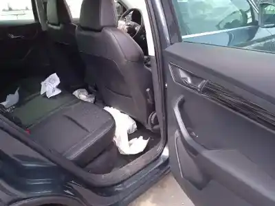 Veículo de Sucata skoda karoq (nu) 1.5 16v tsi act do ano 2020 alimentado dpca