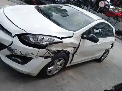 Scrapping Vehicle hyundai i30 (gd) trend of the year 2012 powered d4fc
