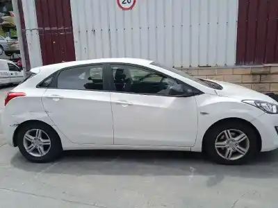 Scrapping Vehicle hyundai i30 (gd) trend of the year 2012 powered d4fc