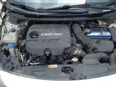 Scrapping Vehicle hyundai i30 (gd) trend of the year 2012 powered d4fc