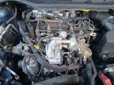 Veicolo di demolizione toyota auris active dell'anno 2017 alimentato 1nd