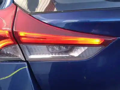 Veicolo di demolizione toyota auris active dell'anno 2017 alimentato 1nd