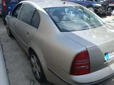 Veículo de Sucata skoda superb (3u4) elegance do ano 2006 alimentado bdg