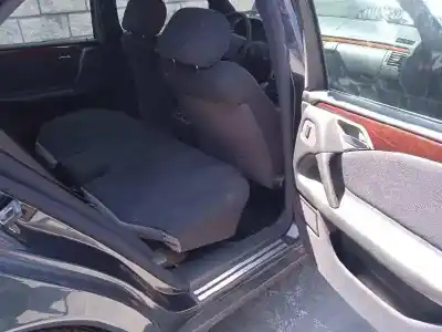 Veículo de Sucata mercedes-benz clase e (w210) berlina 280 (210.063) do ano 1997 alimentado 112921