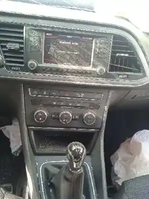 Здавання транспортного засобу seat leon st (5f8) 2.0 tdi року 2015 потужний crb