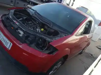 Veículo de Sucata audi a2 (8z) 1.6 fsi do ano 2003 alimentado bad