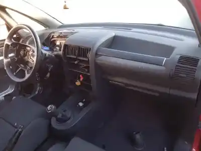 Veículo de Sucata audi a2 (8z) 1.6 fsi do ano 2003 alimentado bad