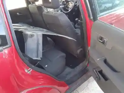 Veículo de Sucata audi a2 (8z) 1.6 fsi do ano 2003 alimentado bad