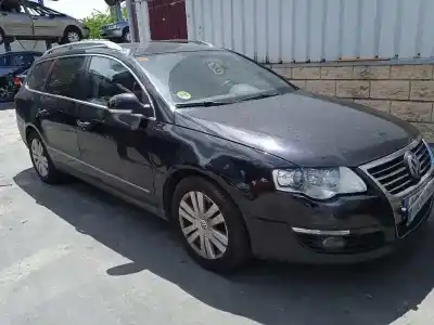 Veículo de Sucata VOLKSWAGEN PASSAT VARIANT (3C5) Trendline do ano 2006 alimentado BKP