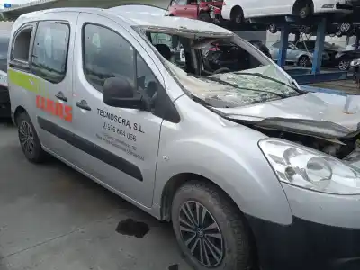 Veicolo di demolizione peugeot partner tepee 1.6 hdi 90 dell'anno 2014 alimentato 9hp