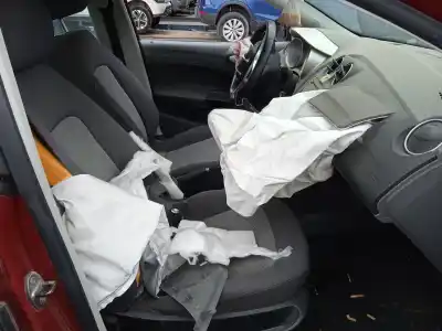 Veículo de Sucata seat ibiza iv sc (6j1, 6p5) 1.6 tdi do ano 2011 alimentado cayb