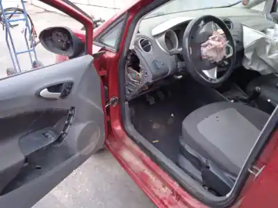 Veículo de Sucata seat ibiza iv sc (6j1, 6p5) 1.6 tdi do ano 2011 alimentado cayb