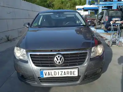 Véhicule à la ferraille VOLKSWAGEN                                         PASSAT B6 (3C2)                                                                                                                                                                                                                                            2.0 TDI                                                                                                                                                                                                                                                    de l'année 2009 alimenté CBDC