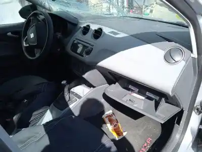 Veículo de Sucata seat ibiza iv (6j5, 6p1) 1.4 tdi do ano 2010 alimentado bms