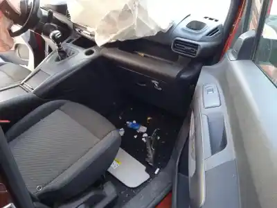 Veículo de Sucata peugeot rifter 1.5 bluehdi 130 do ano 2021 alimentado yhz (dv5rc)