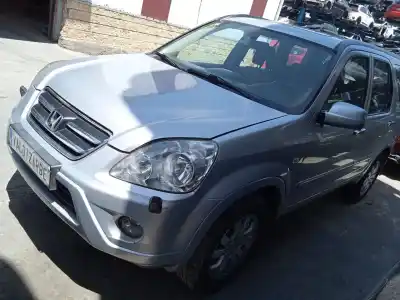 Veicolo di demolizione honda cr-v ii (rd_) 2.2 ctdi (rd9) dell'anno 2005 alimentato n22a2