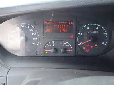 Здавання транспортного засобу iveco                                              daily v furgón                                                                                                                                                                                                                                             29s13, 29l13, 35c13, 35s13, 40c13, 40s13 року 2012 потужний f1ae3481b