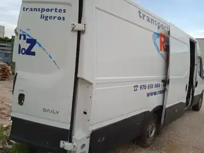 Здавання транспортного засобу iveco daily vi caja/chasis 33s15, 35s15, 35c15 року 2015 потужний f1afl411c