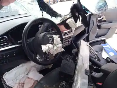 Veículo de Sucata kia niro (de) 1.6 gdi hybrid do ano 2021 alimentado g4le