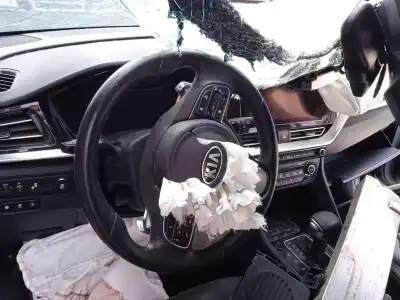 Veículo de Sucata kia niro (de) 1.6 gdi hybrid do ano 2021 alimentado g4le