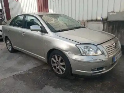 Здавання транспортного засобу TOYOTA AVENSIS (_T25_) 2.2 D-4D (ADT251_) року 2005 потужний 2AD-FTV
