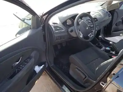 Здавання транспортного засобу renault megane iii fastback (bz0/1_, b3_) 1.6 16v hi-flex (bz03) року 2012 потужний k4m858