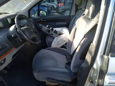 Scrapping Vehicle citroen c8 (ea_, eb_) 2.2 hdi of the year 2006 powered 4hw (dw12ted4)