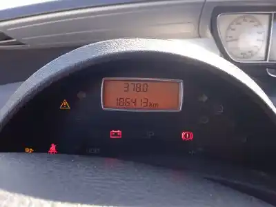 Scrapping Vehicle citroen c8 (ea_, eb_) 2.2 hdi of the year 2006 powered 4hw (dw12ted4)