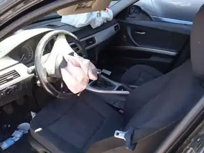 Veicolo di demolizione bmw 3 (e90) 318 d dell'anno 2006 alimentato 204d4