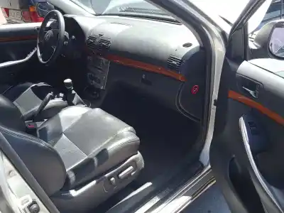 Здавання транспортного засобу toyota avensis (_t25_) 2.0 d-4d (adt250_) року 2008 потужний 1ad