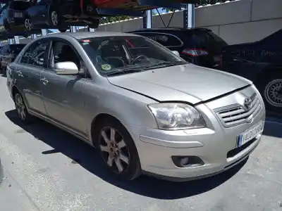 Здавання транспортного засобу toyota avensis (_t25_) 2.0 d-4d (adt250_) року 2008 потужний 1ad