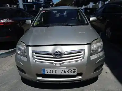 Здавання транспортного засобу toyota avensis (_t25_) 2.0 d-4d (adt250_) року 2008 потужний 1ad