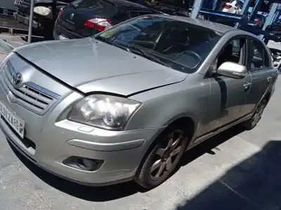 Здавання транспортного засобу toyota avensis (_t25_) 2.0 d-4d (adt250_) року 2008 потужний 1ad