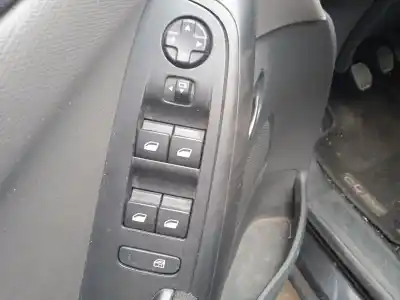 Здавання транспортного засобу citroen c4 grand picasso ii (da_, de_) 1.2 thp 130 року 2016 потужний hn02