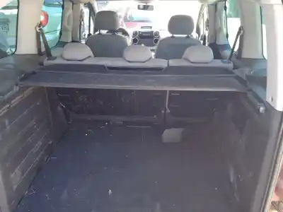 Veículo de Sucata peugeot partner tepee 1.6 hdi 75 (16v) do ano 2009 alimentado 9ht (dv6bted4)