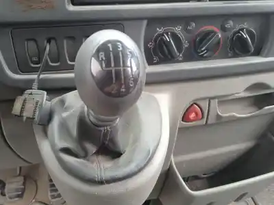 Здавання транспортного засобу renault master ii furgón (fd) 2.5 dci року 2010 потужний g9u650