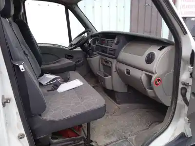 Здавання транспортного засобу renault master ii furgón (fd) 2.5 dci року 2010 потужний g9u650