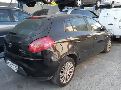 Veículo de Sucata fiat bravo ii (198_) 1.6 d multijet (198axh1b) do ano 2010 alimentado 198a3000