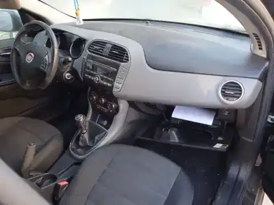 Veículo de Sucata fiat bravo ii (198_) 1.6 d multijet (198axh1b) do ano 2010 alimentado 198a3000