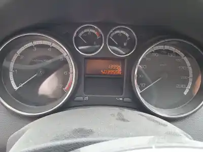 Veículo de Sucata peugeot 308 i (4a_, 4c_) 1.4 16v do ano 2011 alimentado 8fr (ep3)