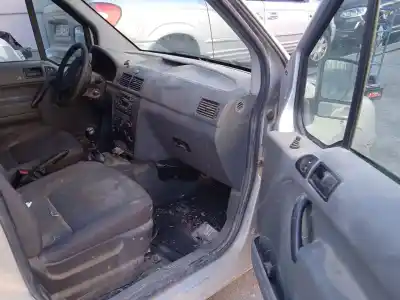 Scrapping Vehicle ford transit connect (p65_, p70_, p80_) 1.8 tdci of the year 2004 powered hcpa,hcpb,hcpc,hcpd,p9pa,p9pb,p9pc,p9pd,r3pa,rwpe,