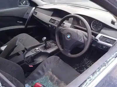 Scrapping Vehicle bmw 5 (e60) 520 i of the year 2004 powered m54