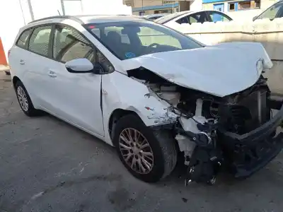 Sloopvoertuig KIA CEE'D SPORTSWAGON (JD) 1.6 CRDI 110 van het jaar 2016 aangedreven D4FB